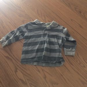 6/$20 Wonder Kids grey striped collared shirt size 18 months